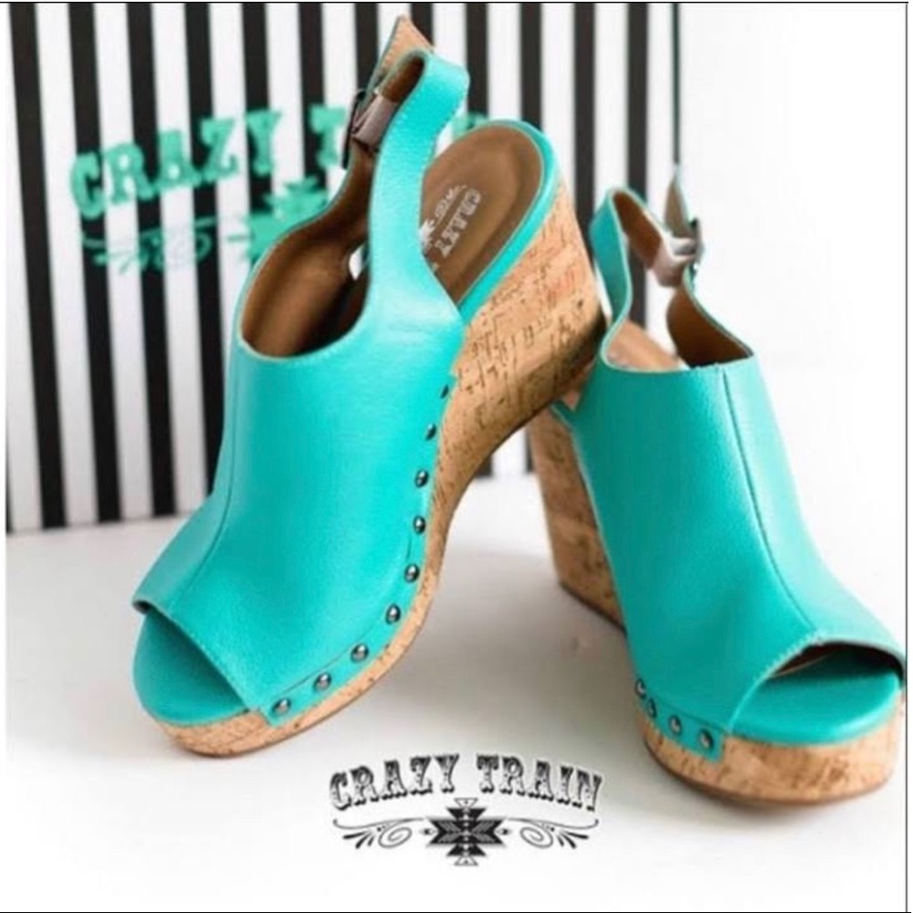 💙💙💕💕💙💙Crazy Train Turquoise Showdown Wedge💙💙💕💕💙💙